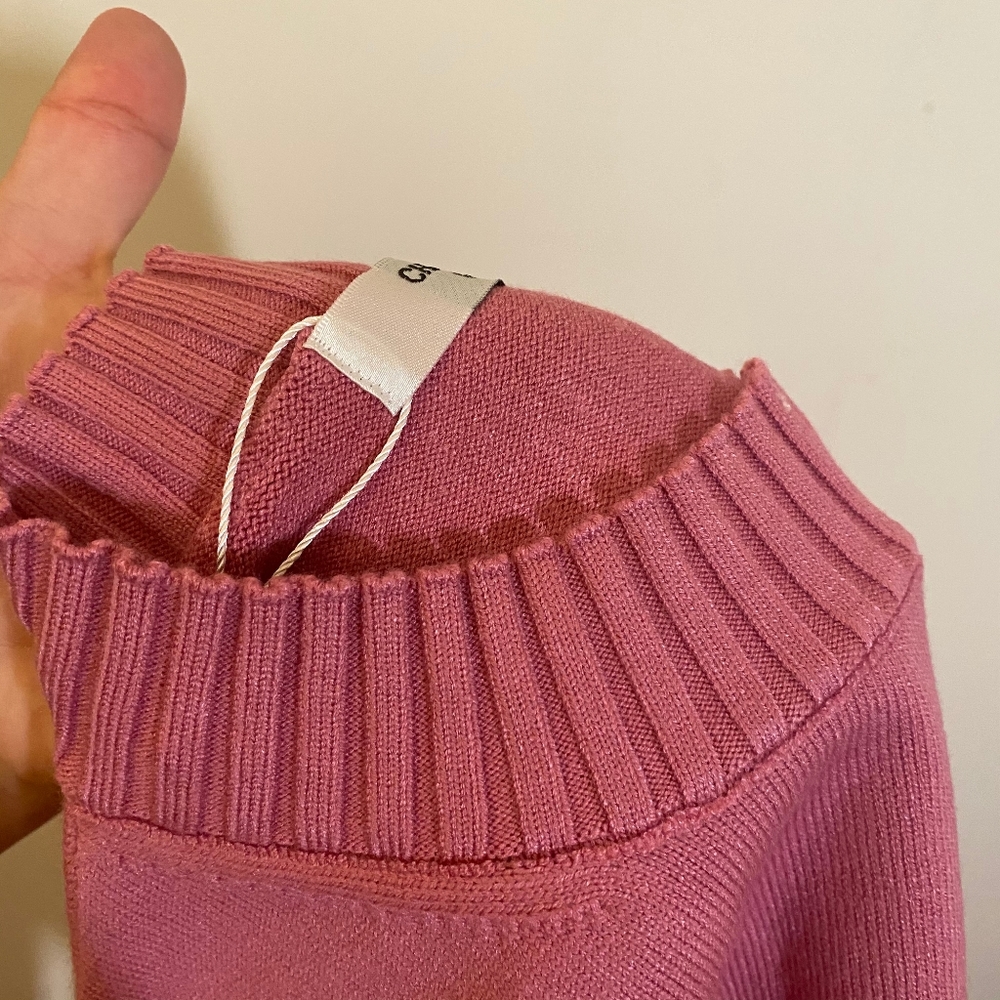 Sweater - Picture 5 of 5